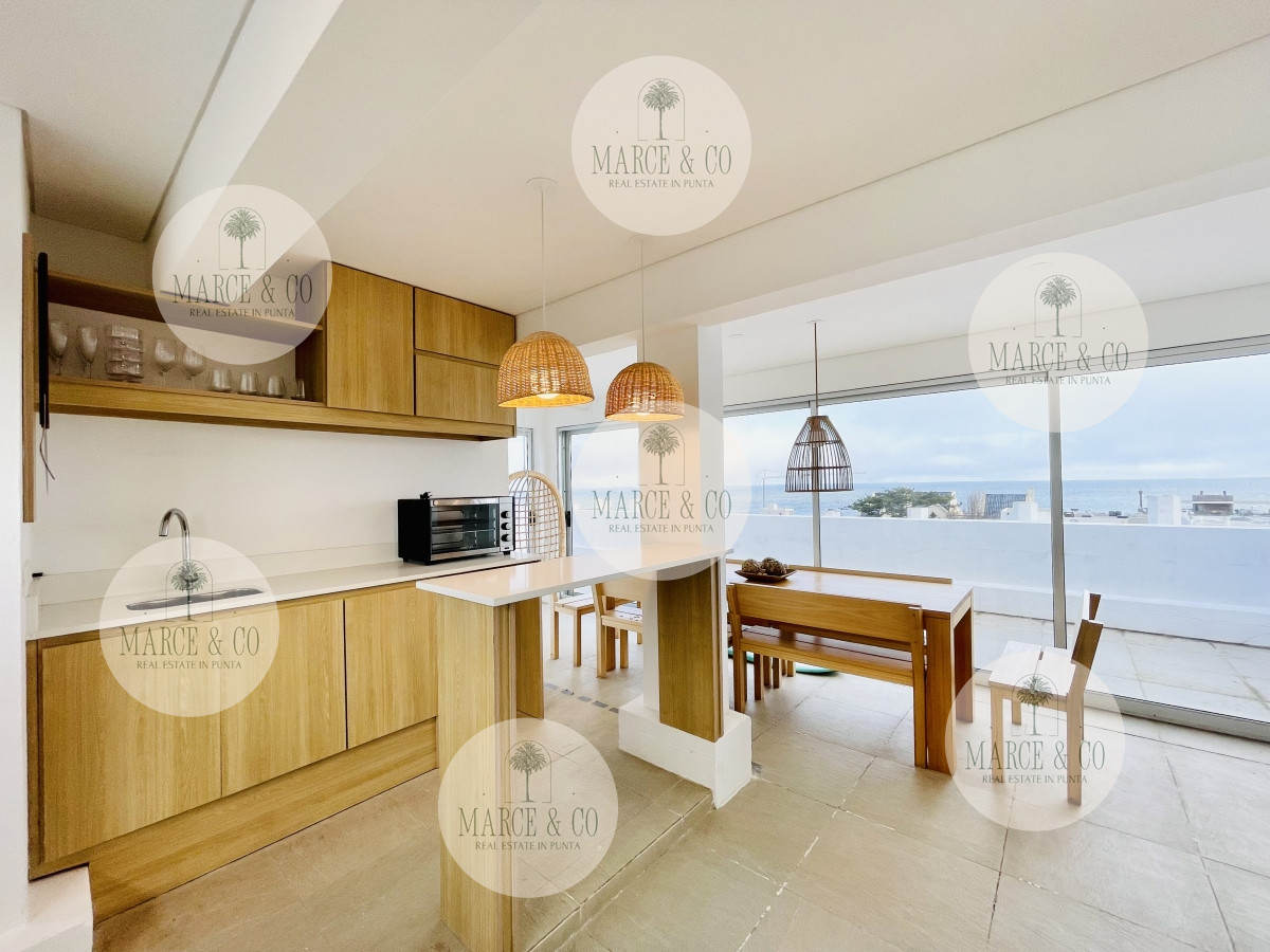 Apartamento ID.542 - Maravilloso Penthouse de 3 Dormitorios y Parrillero en Montoya, La Barra