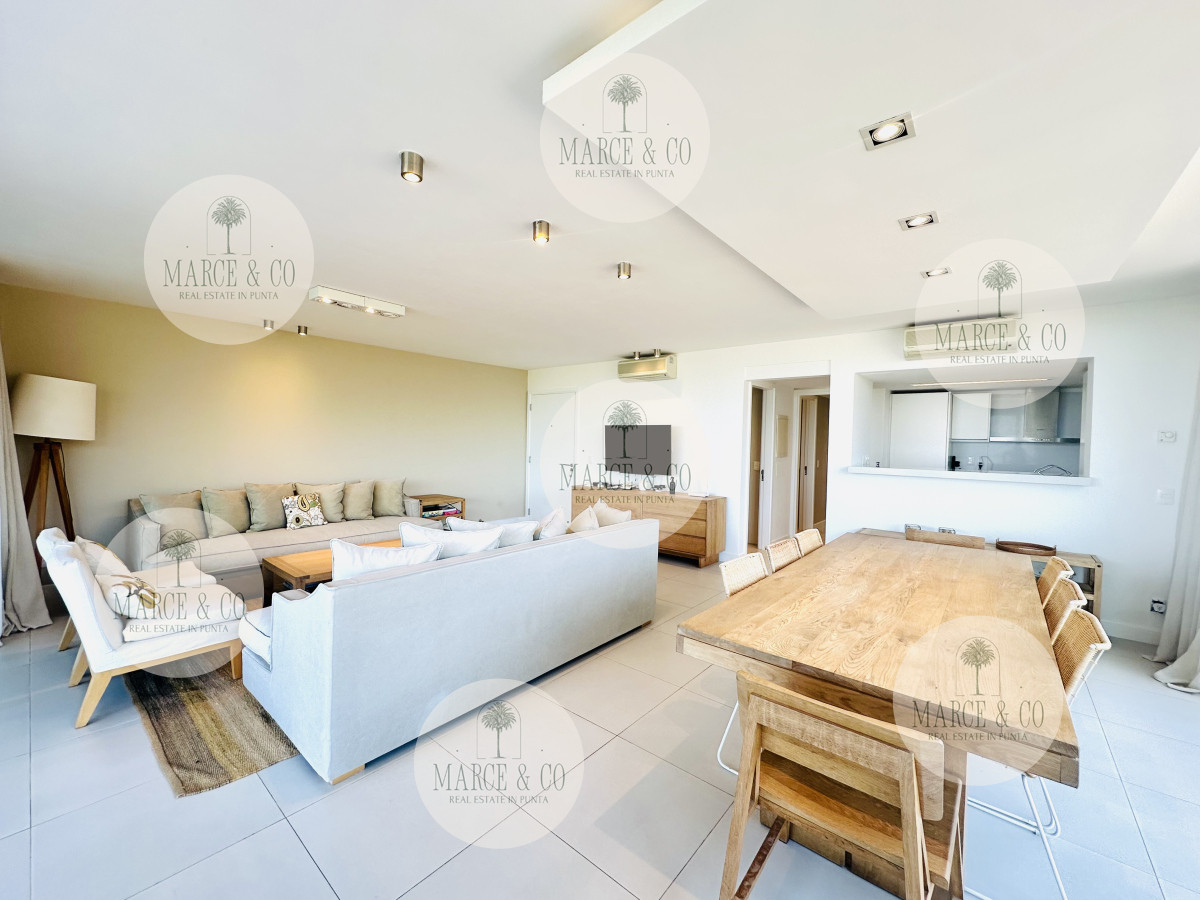 Apartamento ID.1431 - Venta OPORTUNIDAD de exclusivo departamento de tres dormitorios y Parrillero en Punta Ballena