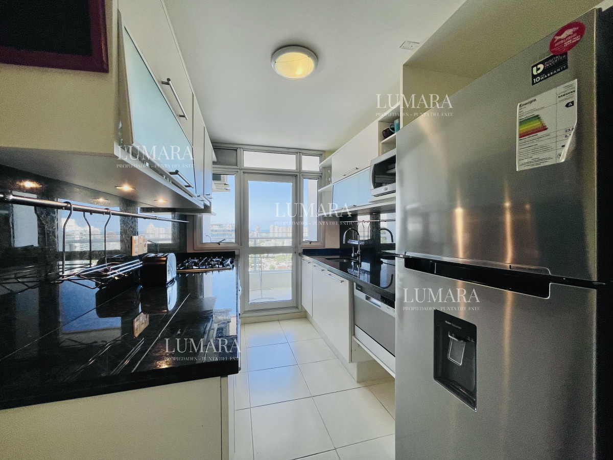 Apartamento ID.509 - Excelente Apartamento de 2 Dormitorios con Vista al Mar, Playa Mansa