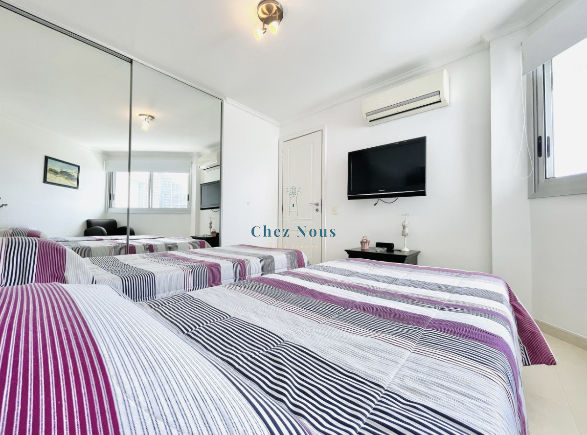 Apartamento ID.2120 - Apartamento de 2 Dormitorios y Parrillero a Pocos Metros de Playa Mansa