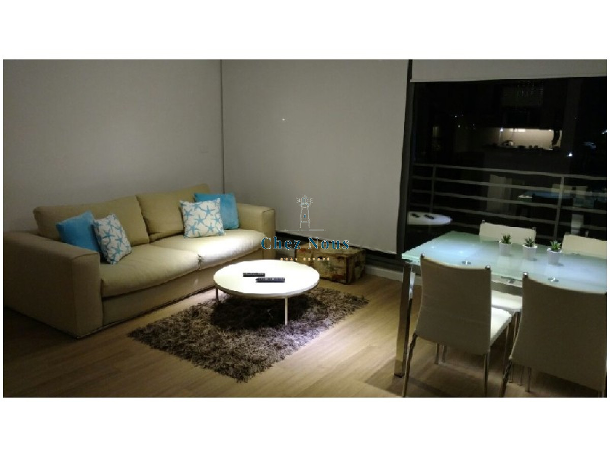 Apartamento ID.1221 - Alquiler temporal de apartamento de dos dormitorios con dos baños en Playa Mansa, Punta del Este