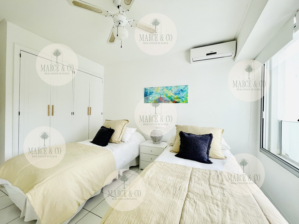Apartamento ID.542 - Maravilloso Penthouse de 3 Dormitorios y Parrillero en Montoya, La Barra
