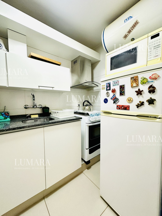 Apartamento ID.867 - Apartamento en alquiler de 2 dormitorios con 2 baños sobre Roosevelt, Punta del Este