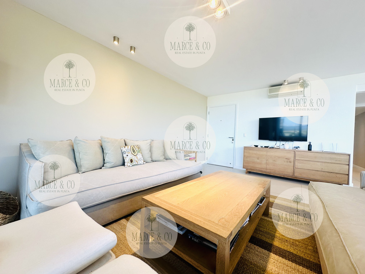 Apartamento ID.1431 - Venta OPORTUNIDAD de exclusivo departamento de tres dormitorios y Parrillero en Punta Ballena