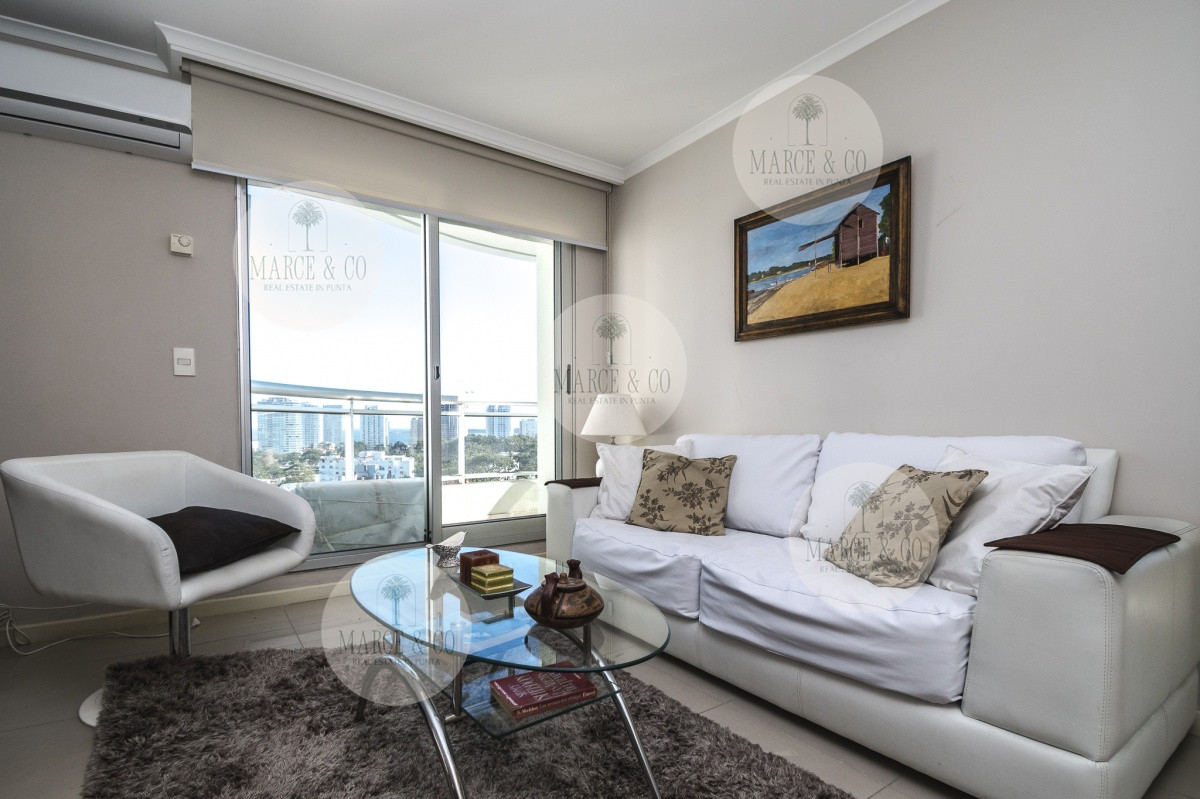 Apartamento ID.2126 - Oportunidad en Venta! Apartamento de 2 Dormitorios en Ocean Drive, Punta del Este