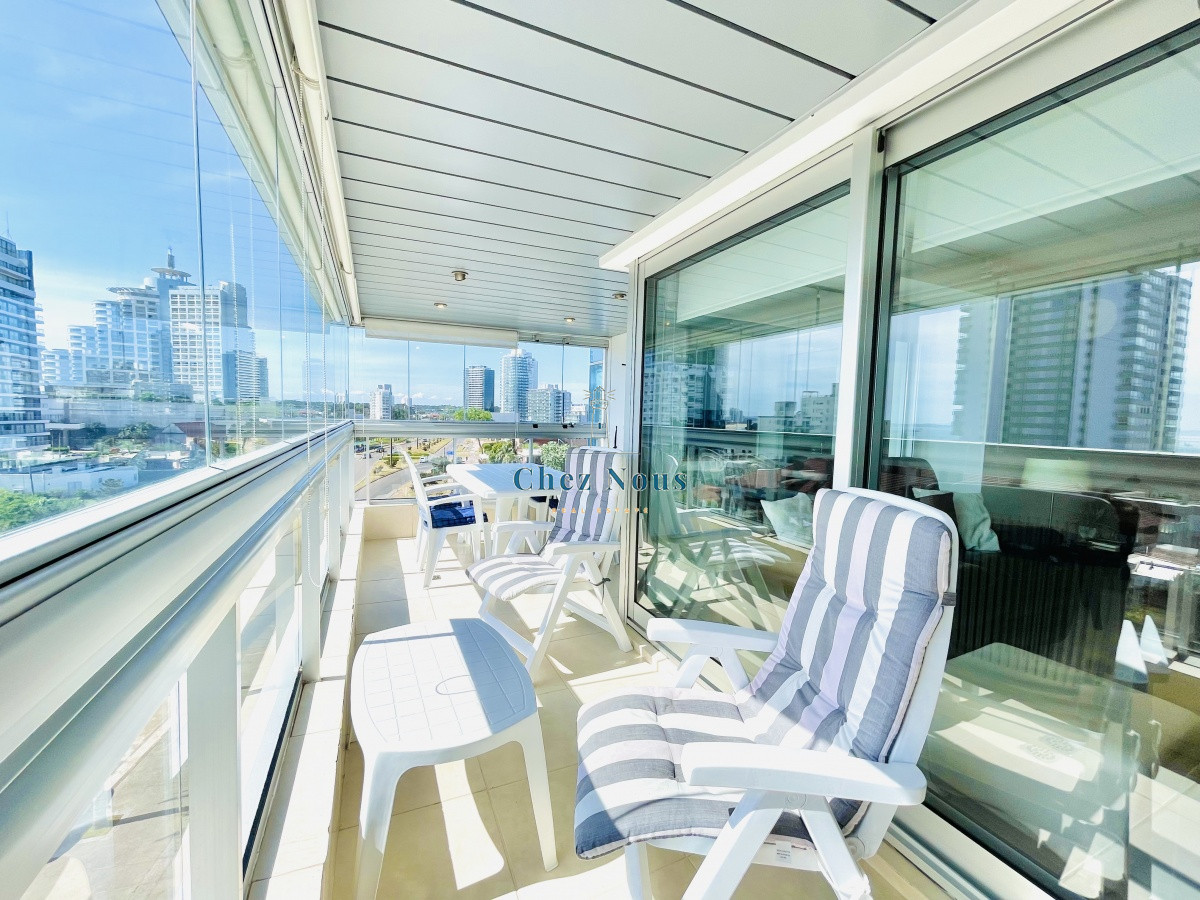 Apartamento ID.2120 - Apartamento de 2 Dormitorios y Parrillero a Pocos Metros de Playa Mansa
