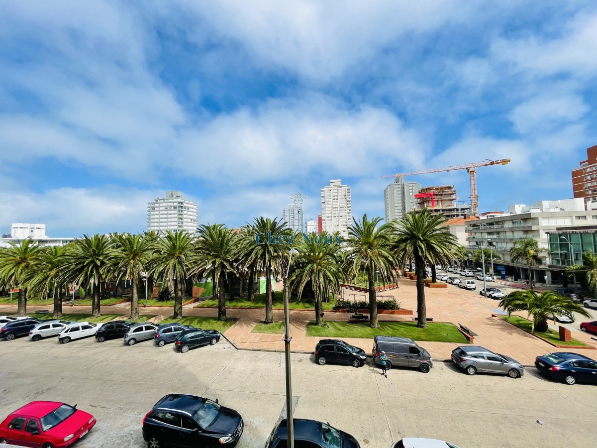 Apartamento ID.564 - Apartamento de 1 Dormitorio y Medio en la Península, Punta del Este