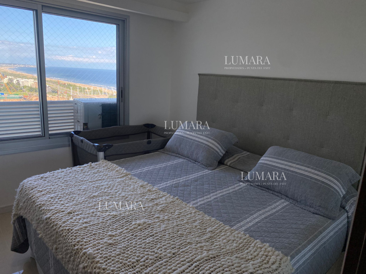 Apartamento ID.2731 - Venta de gran apartamento de 3 dormitorios con parrillero propio en Playa Brava, Punta del Este