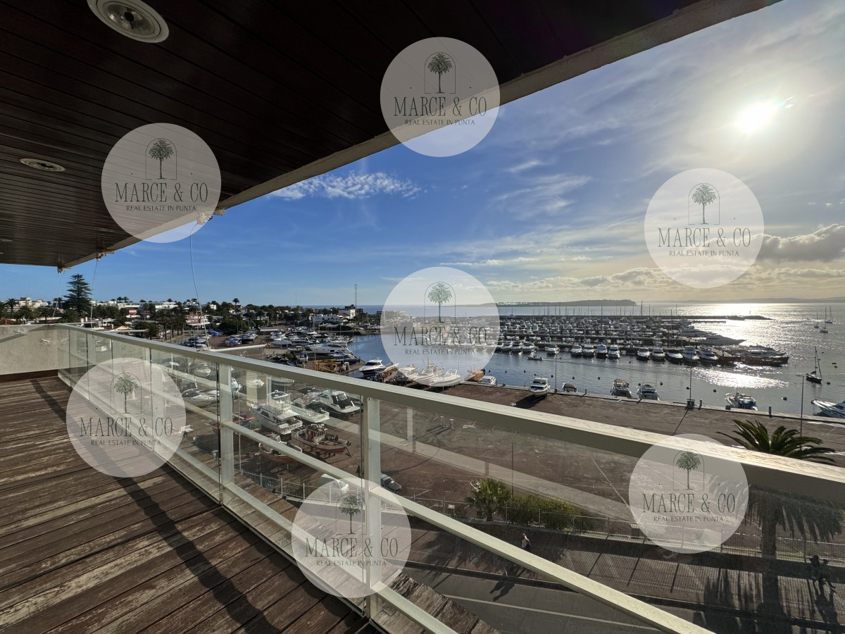 Apartamento ID.2224 - Apartamento de 6 Dormitorios Frente al Puerto de Punta del Este