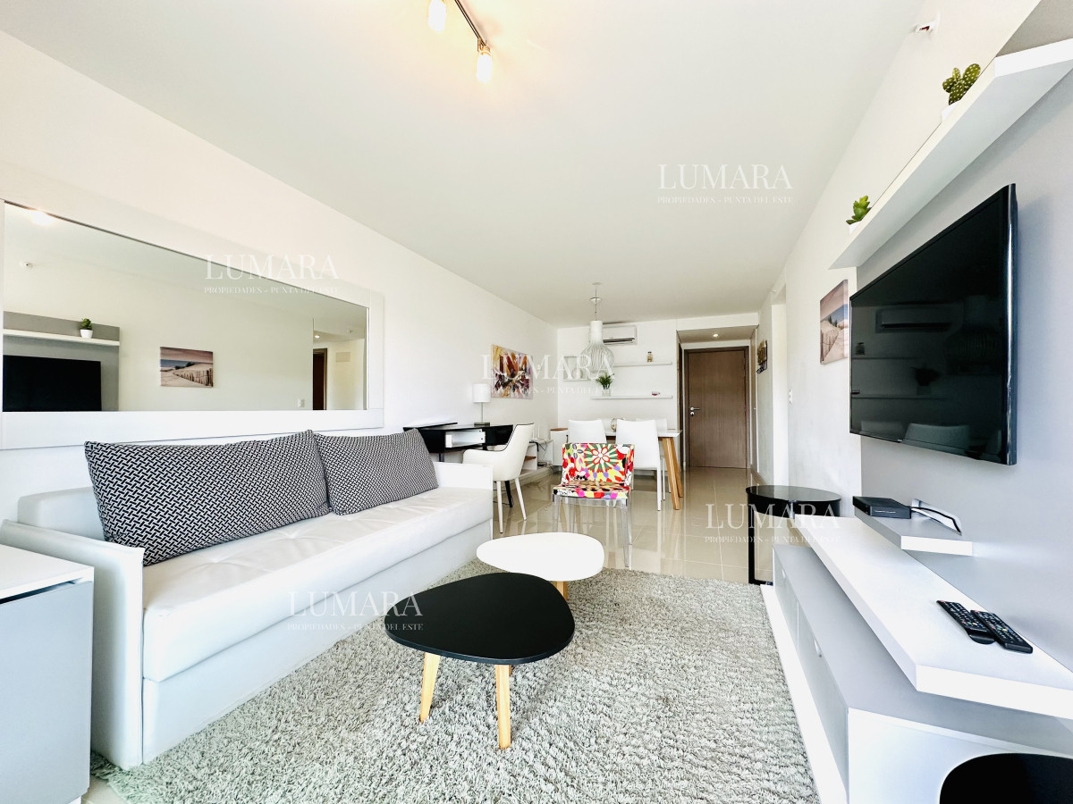 Apartamento ID.587 - Apartamento de 1 Dormitorio en playa Brava, Punta del Este