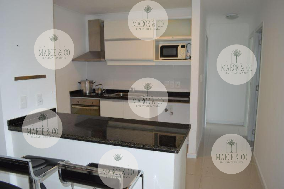 Apartamento ID.1621 - Muy Buen Apartamento de 2 Dormitorios en Aidy Grill, Punta del Este