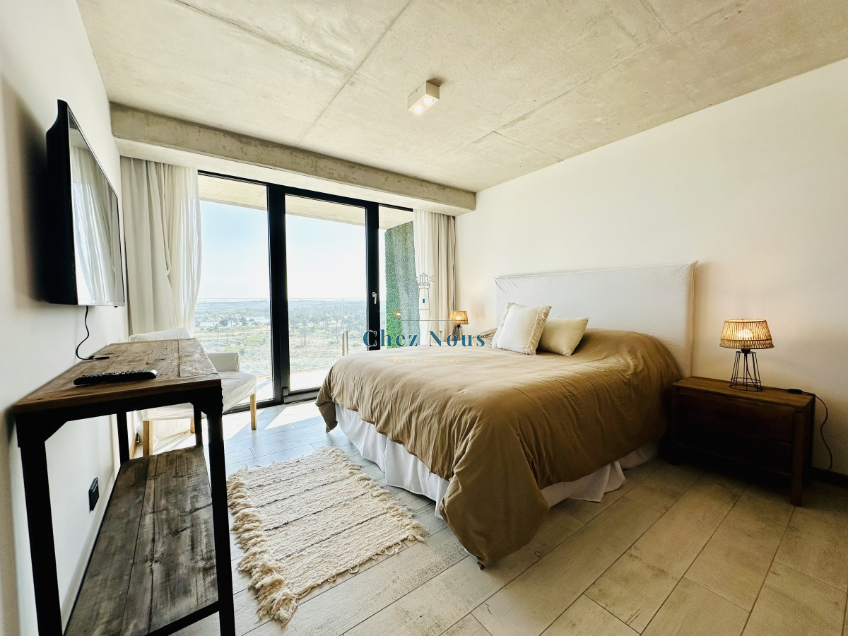 Apartamento ID.965 - Moderno Apartamento de 1 Dormitorio en suite piso alto en Venta de Torre Surfside Village, Punta del Este