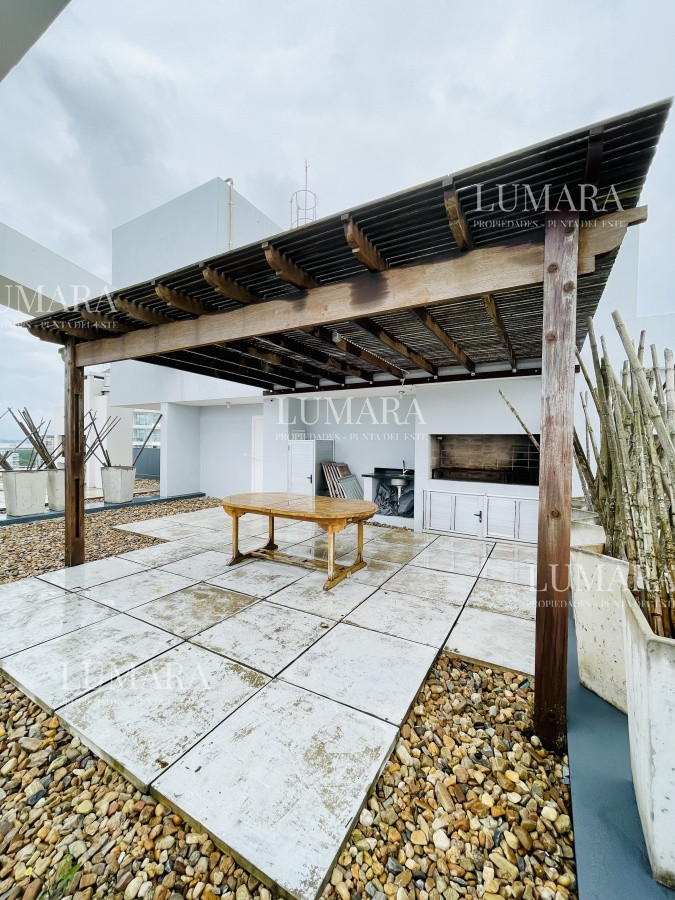 Apartamento ID.3154 - Alquiler temporario y venta de apartamento Penthouse en torre One, Playa Brava