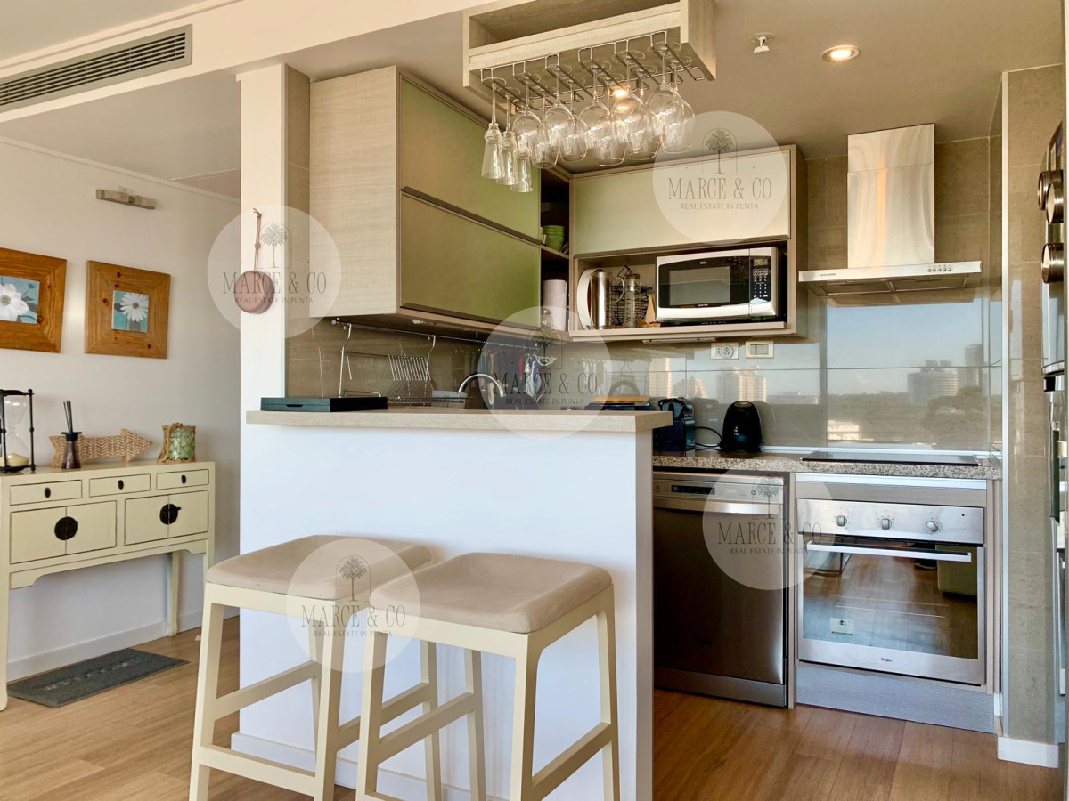 Apartamento ID.1101 - Excelente Apartamento de 2 Dormitorios en Venta y Alquiler - Playa Mansa, Punta del Este