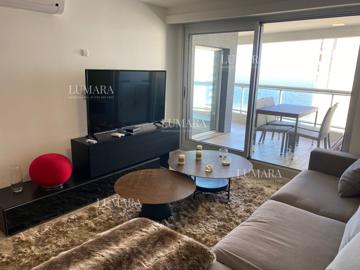 Apartamento ID.2731 - Venta de gran apartamento de 3 dormitorios con parrillero propio en Playa Brava, Punta del Este