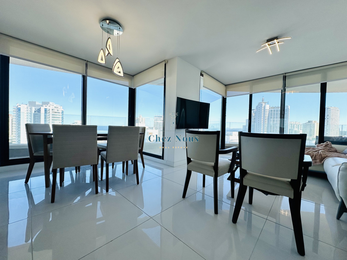 Apartamento ID.2121 - Moderno Apartamento de 3 Dormitorios en Suite, zona Hotel Enjoy, Punta del Este