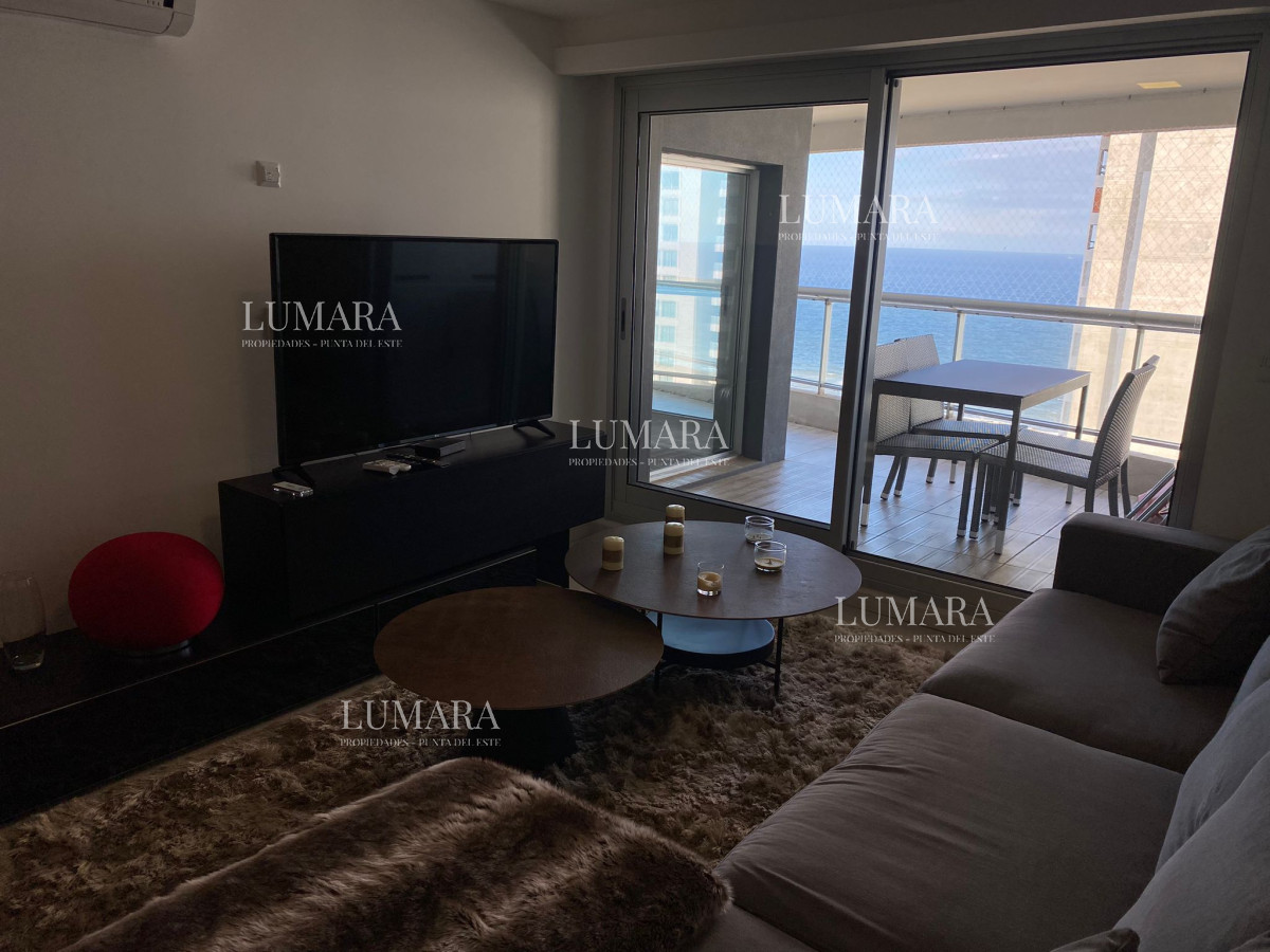 Apartamento ID.2731 - Venta de gran apartamento de 3 dormitorios con parrillero propio en Playa Brava, Punta del Este