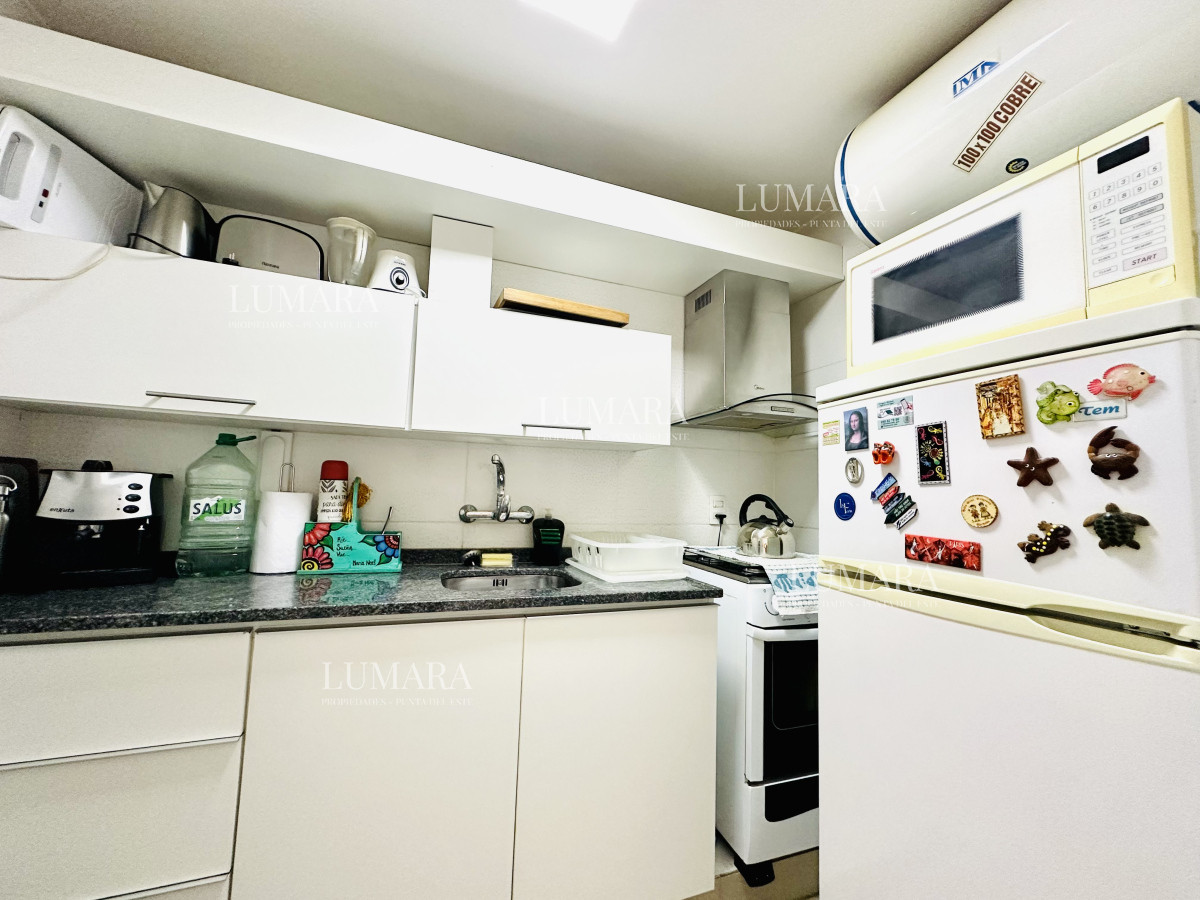 Apartamento ID.867 - Apartamento en alquiler de 2 dormitorios con 2 baños sobre Roosevelt, Punta del Este