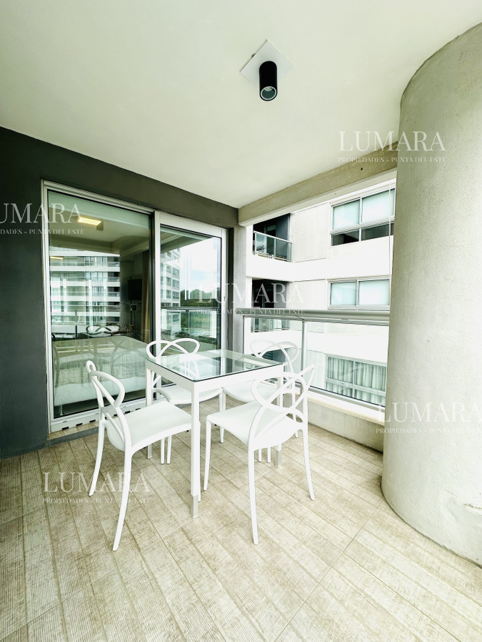 Apartamento ID.587 - Apartamento de 1 Dormitorio en playa Brava, Punta del Este