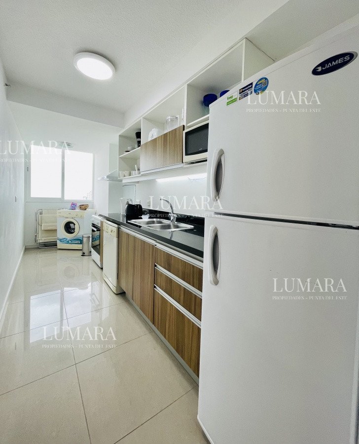 Apartamento ID.3154 - Alquiler temporario y venta de apartamento Penthouse en torre One, Playa Brava