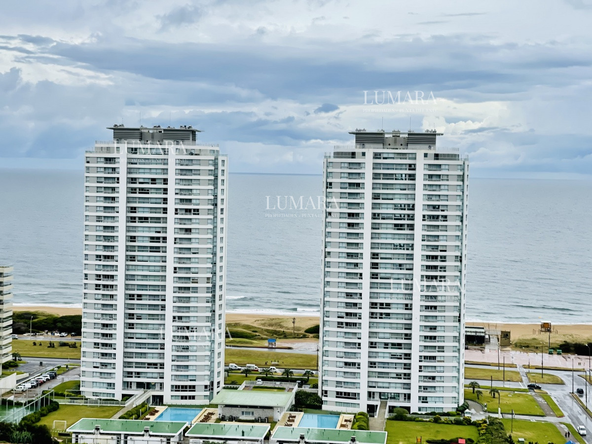 Apartamento ID.3154 - Alquiler temporario y venta de apartamento Penthouse en torre One, Playa Brava