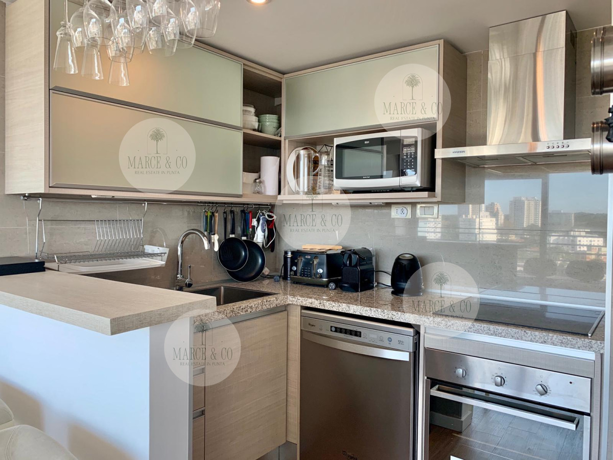 Apartamento ID.1101 - Excelente Apartamento de 2 Dormitorios en Venta y Alquiler - Playa Mansa, Punta del Este