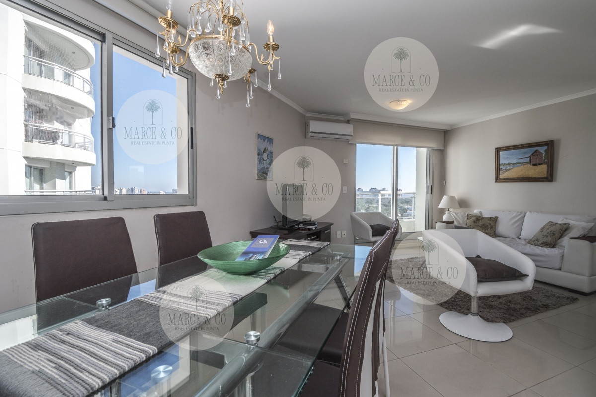 Apartamento ID.2126 - Oportunidad en Venta! Apartamento de 2 Dormitorios en Ocean Drive, Punta del Este