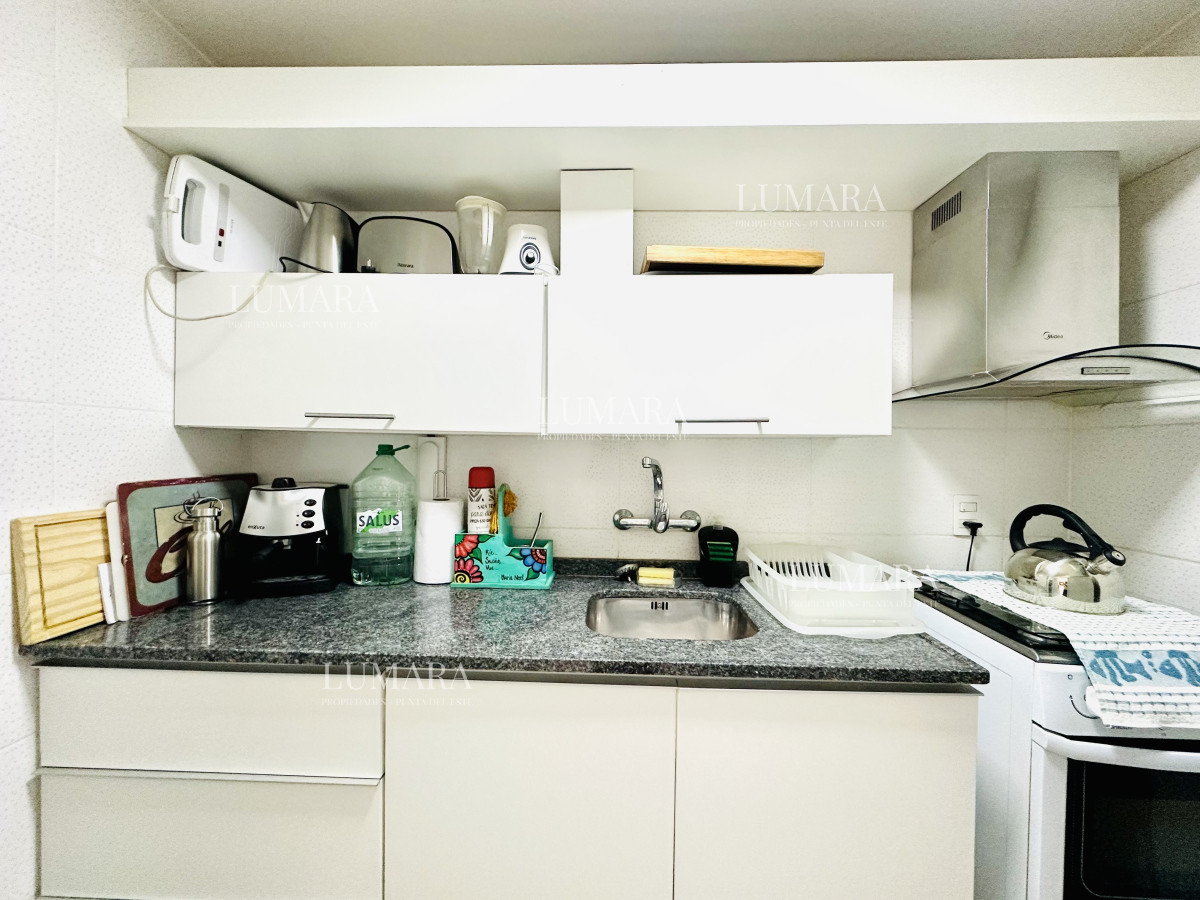 Apartamento ID.867 - Apartamento en alquiler de 2 dormitorios con 2 baños sobre Roosevelt, Punta del Este