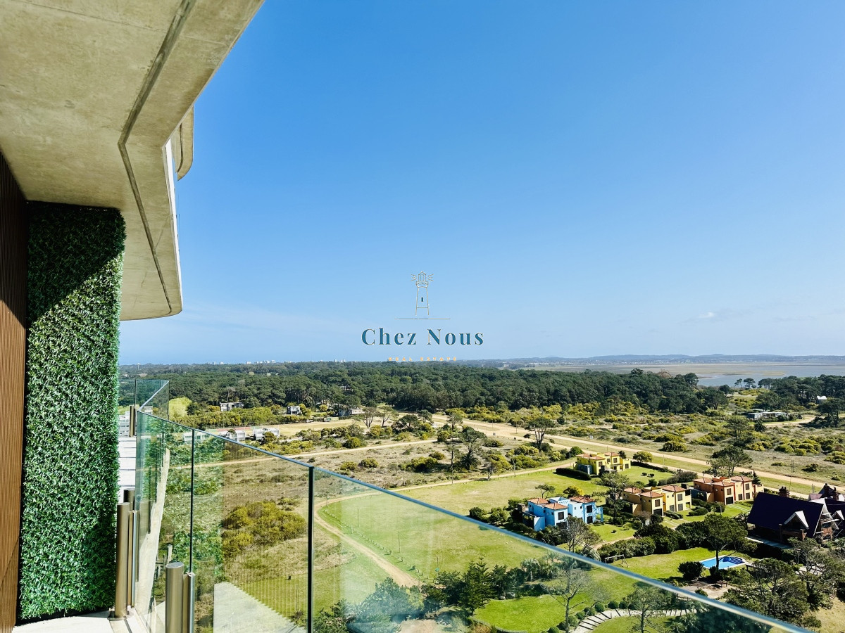 Apartamento ID.965 - Moderno Apartamento de 1 Dormitorio en suite piso alto en Venta de Torre Surfside Village, Punta del Este