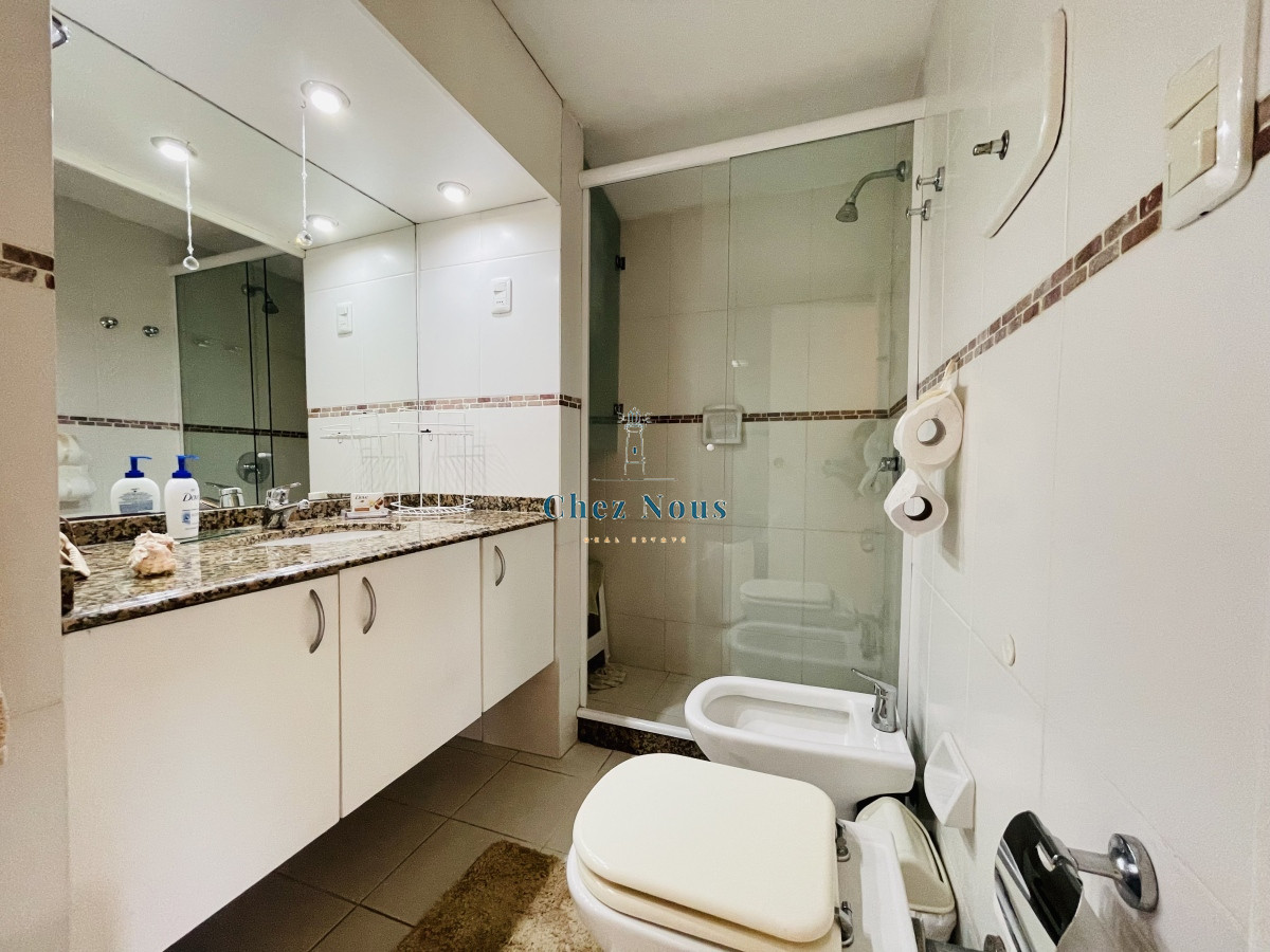 Apartamento ID.564 - Apartamento de 1 Dormitorio y Medio en la Península, Punta del Este