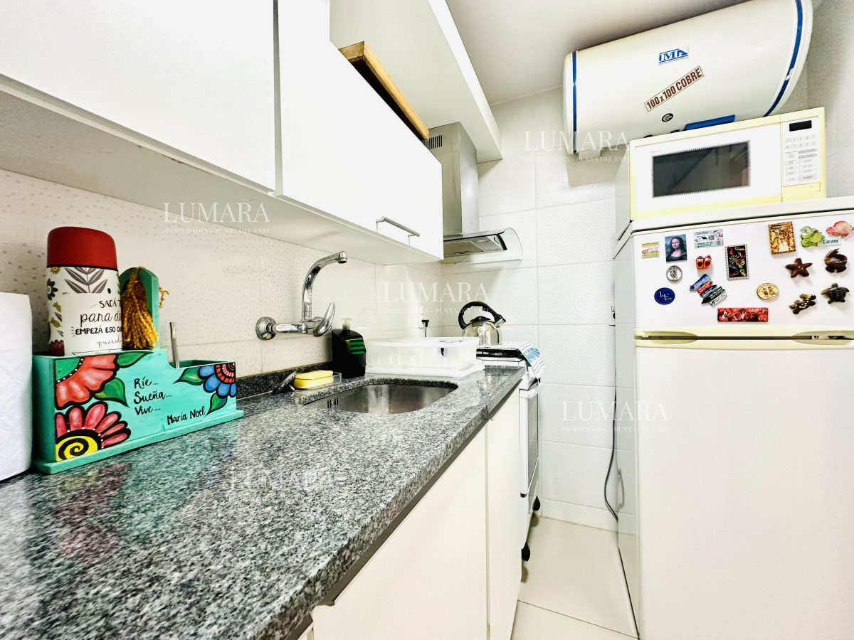 Apartamento ID.867 - Apartamento en alquiler de 2 dormitorios con 2 baños sobre Roosevelt, Punta del Este