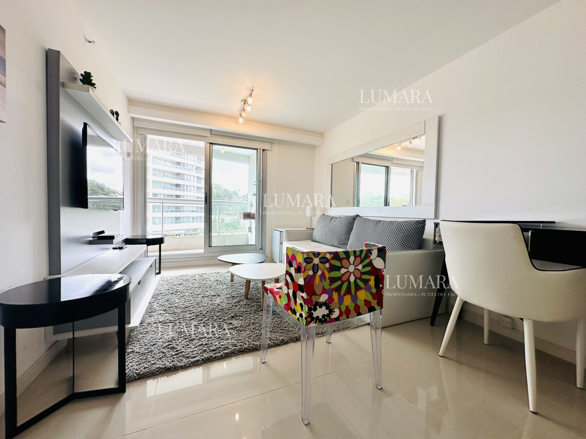 Apartamento ID.587 - Apartamento de 1 Dormitorio en playa Brava, Punta del Este