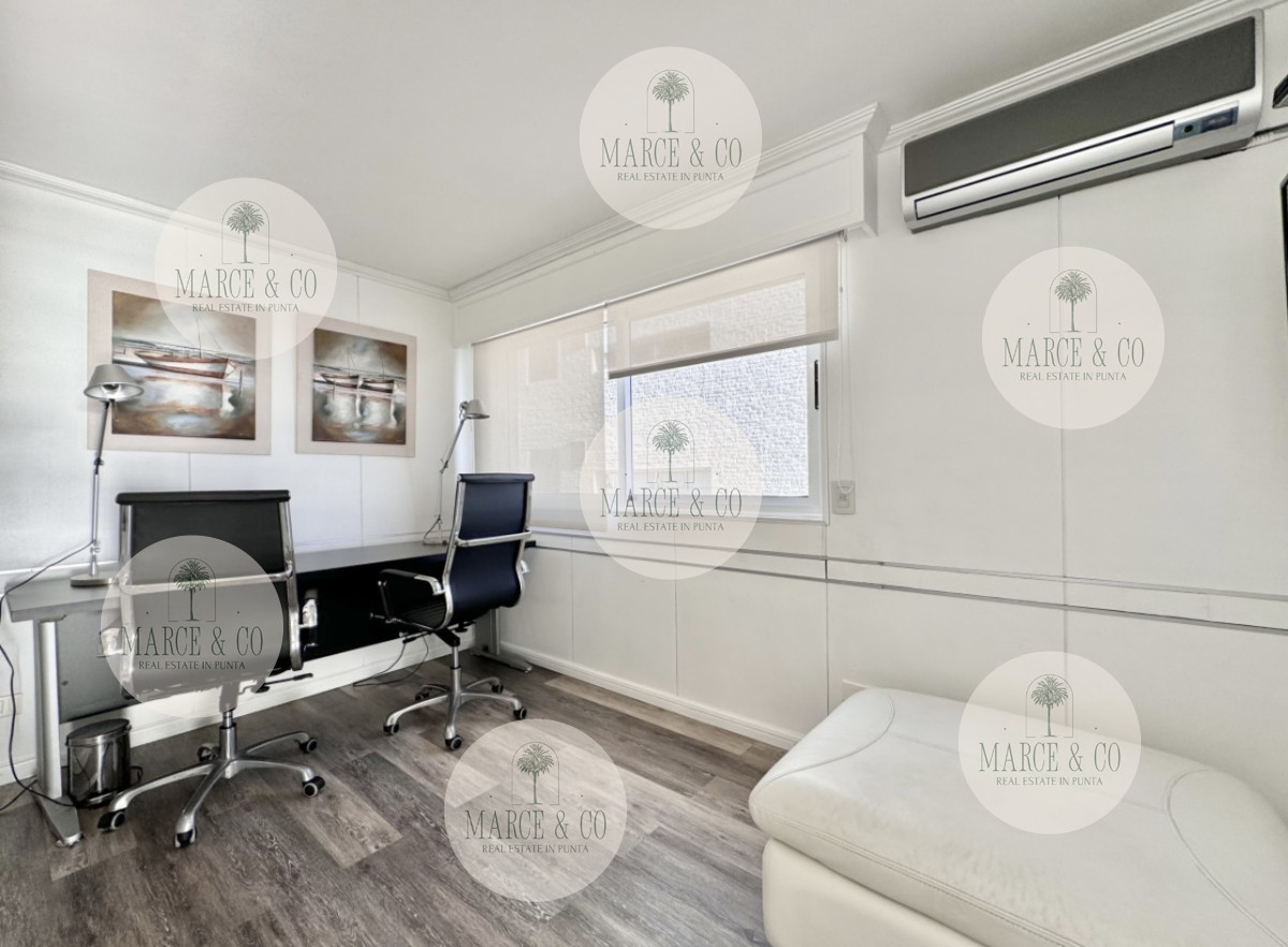 Apartamento ID.2224 - Apartamento de 6 Dormitorios Frente al Puerto de Punta del Este
