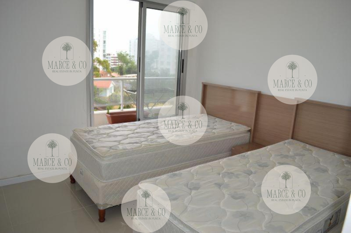 Apartamento ID.1621 - Muy Buen Apartamento de 2 Dormitorios en Aidy Grill, Punta del Este