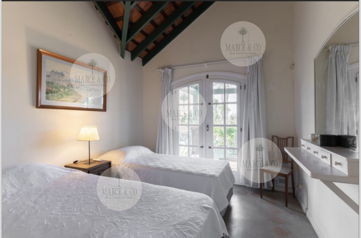 Casa ID.530 - Gran casa en alquiler de temporada 5 dormitorios mas piscina en Montoya