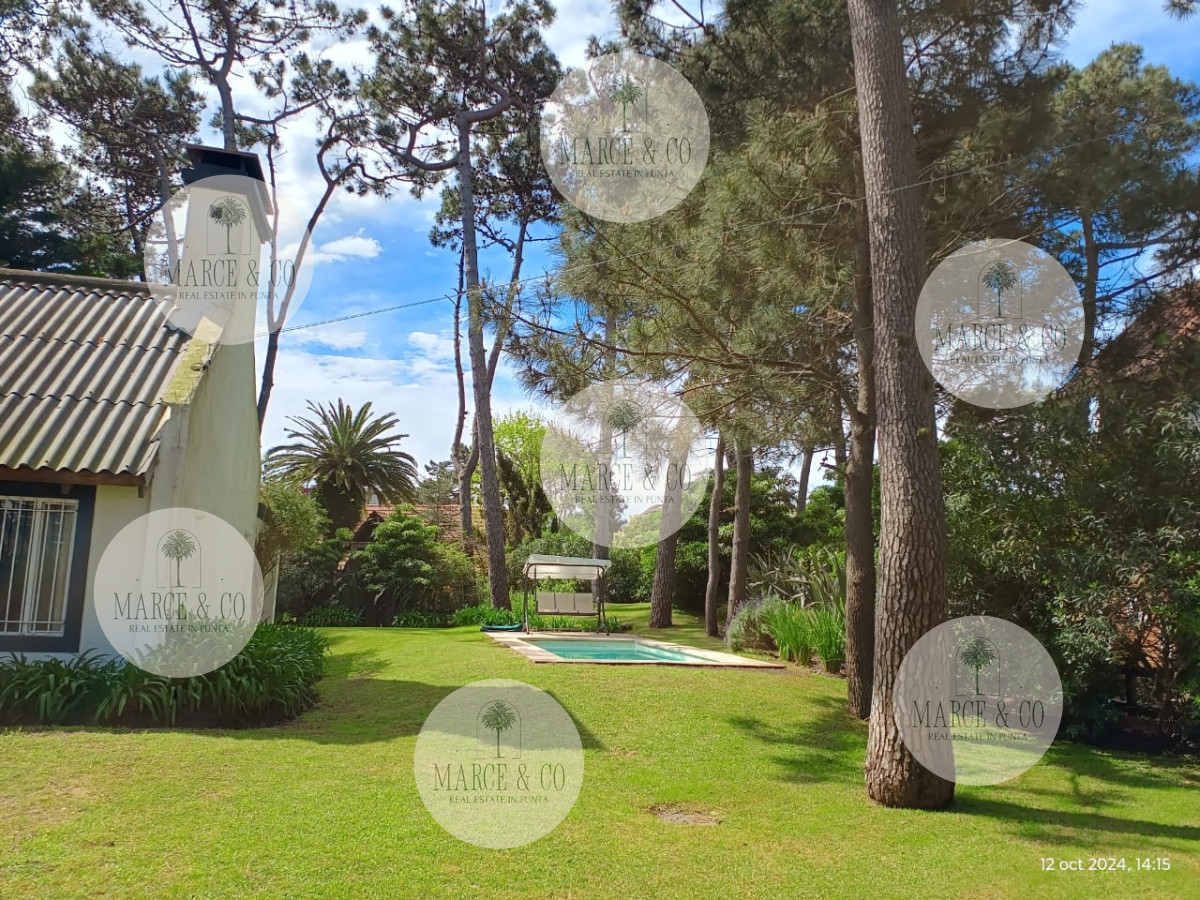 Casa ID.2262 - Casa de 3 Dormitorios más Dependencia y Piscina, en Aidy Grill Punta del Este, Ubicada a pasos del Mar