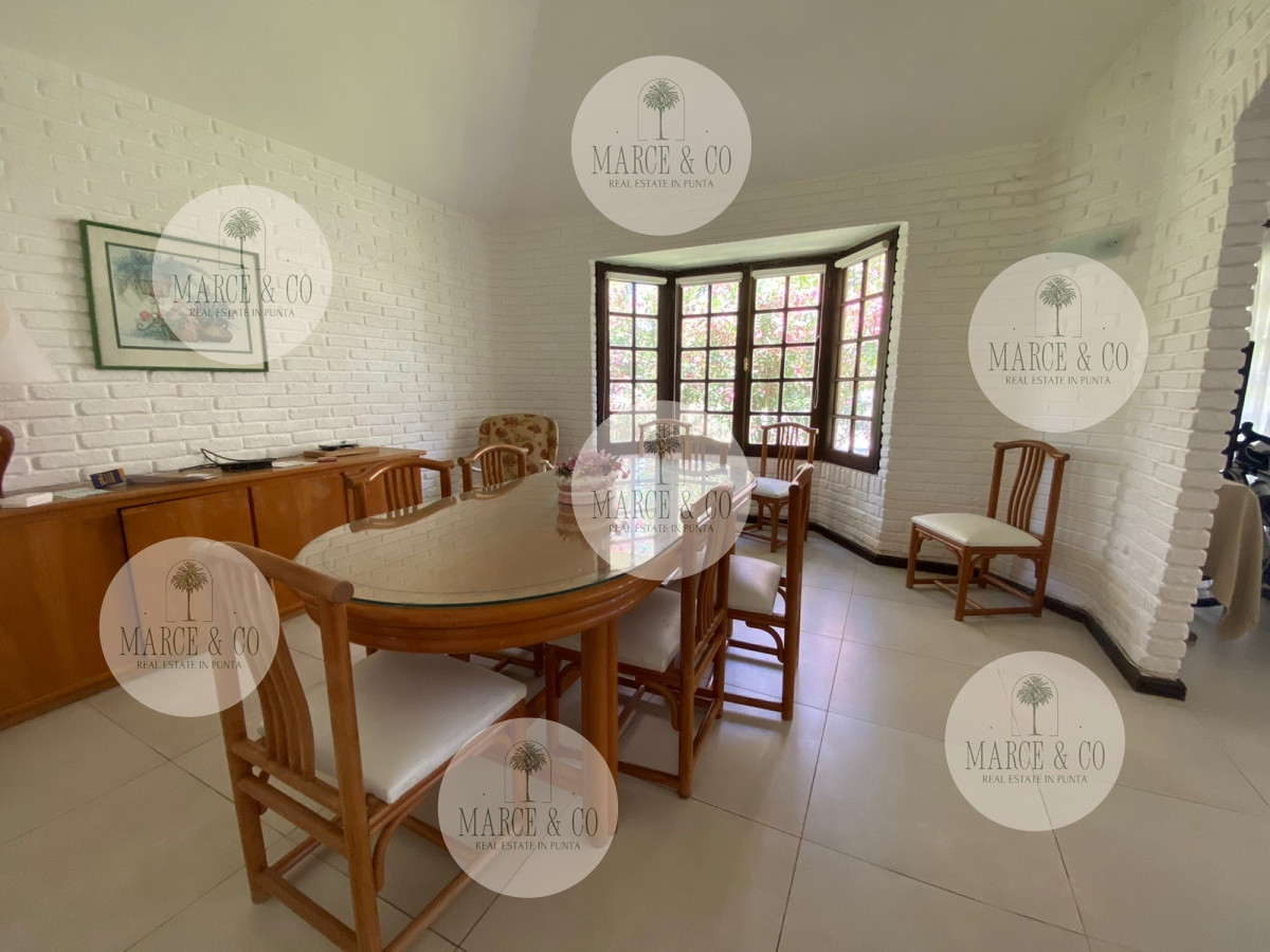 Casa ID.454 - Alquiler temporario de casa de tres dormitorios con piscina en Barrio Lugano a pasos de Punta Shopping, Punta del Este