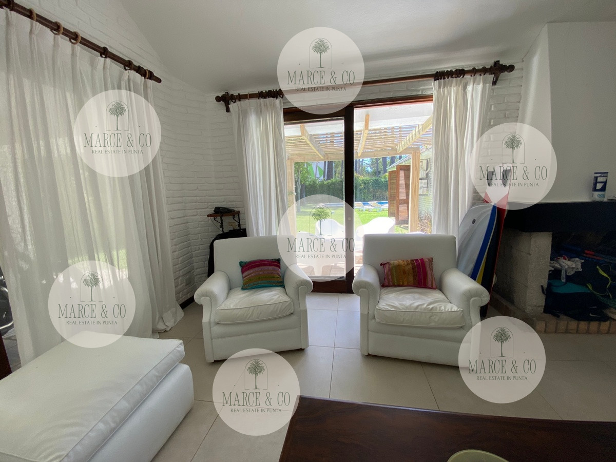Casa ID.454 - Alquiler temporario de casa de tres dormitorios con piscina en Barrio Lugano a pasos de Punta Shopping, Punta del Este
