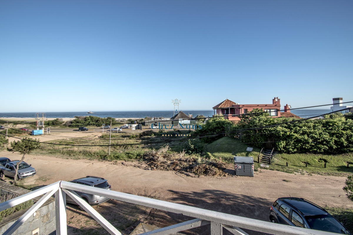 Casa ID.1409 - Excelente Casa de 4 Dormitorios con Piscina y Parrillero en Montoya, La Barra