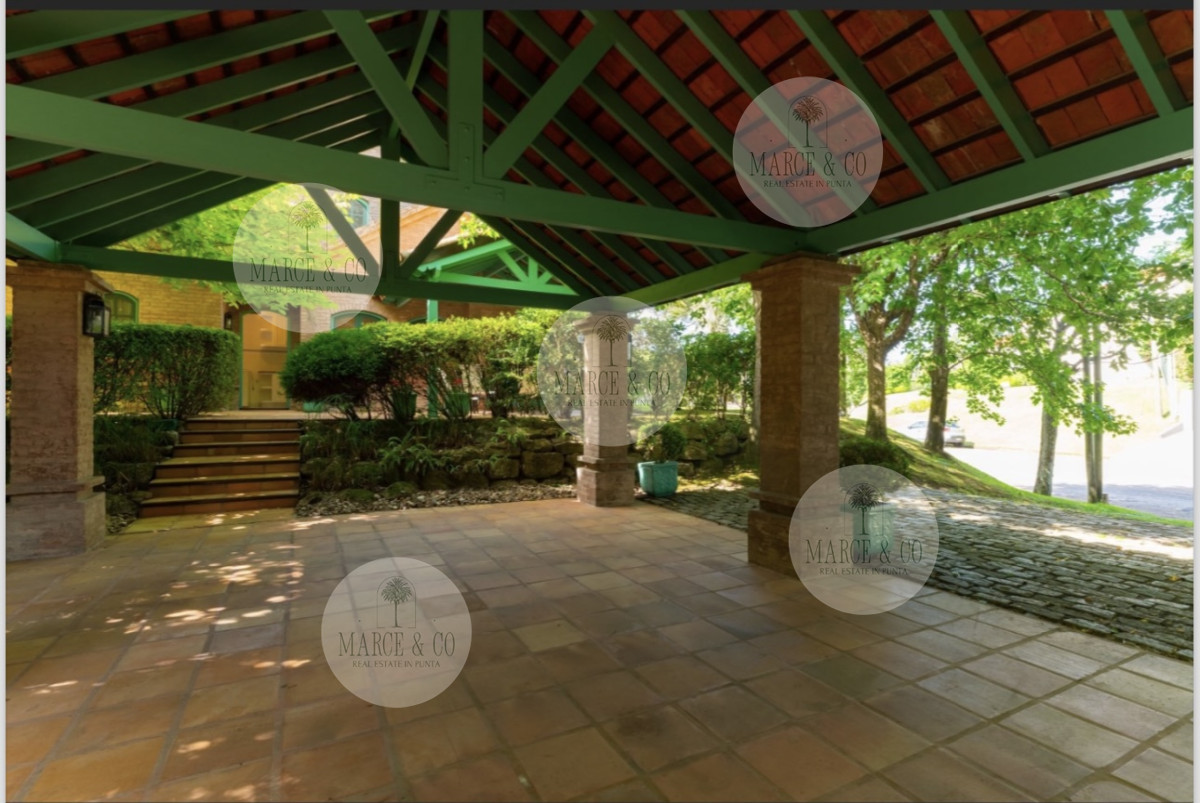 Casa ID.530 - Gran casa en alquiler de temporada 5 dormitorios mas piscina en Montoya