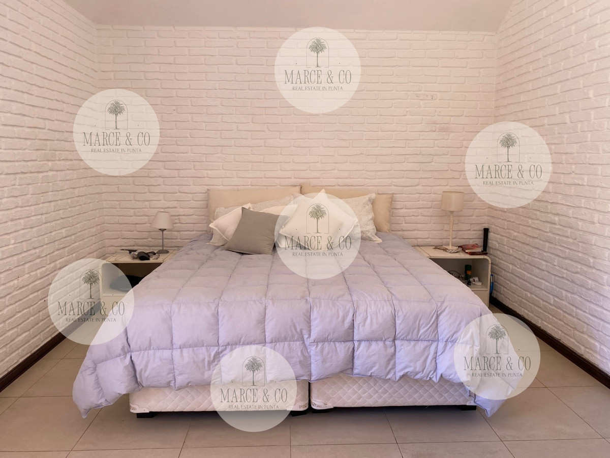 Casa ID.454 - Alquiler temporario de casa de tres dormitorios con piscina en Barrio Lugano a pasos de Punta Shopping, Punta del Este