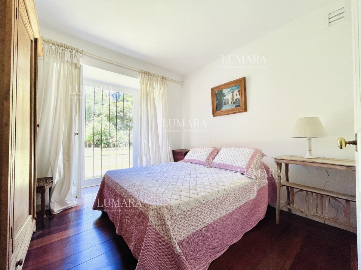 Casa ID.719 - Excelente Casa de 4 Dormitorios en Playa Brava, Punta del Este