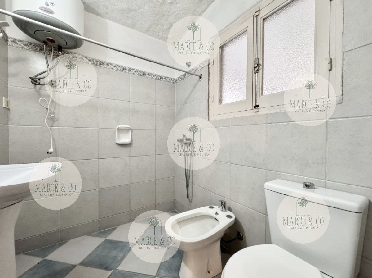 Casa ID.2282 - Moderna Casa de 4 Dormitorios en Playa Mansa a 150 metros del Mar
