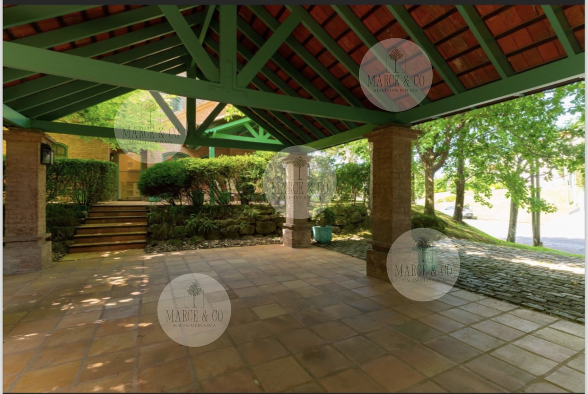 Casa ID.530 - Gran casa en alquiler de temporada 5 dormitorios mas piscina en Montoya