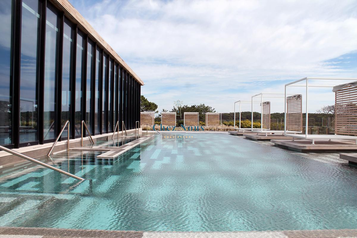 Apartamento ID.965 - Moderno Apartamento de 1 Dormitorio en suite piso alto en Venta de Torre Surfside Village, Punta del Este