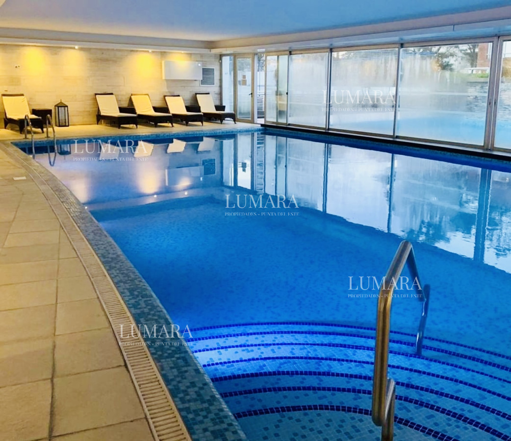 Apartamento ID.509 - Excelente Apartamento de 2 Dormitorios con Vista al Mar, Playa Mansa