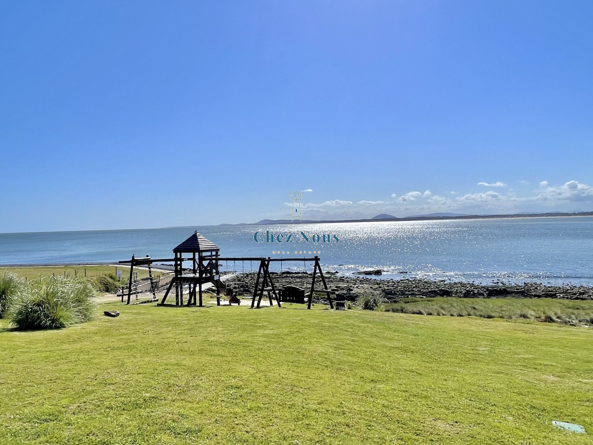 Apartamento ID.1104 - Venta y alquiler de apartamento de dos dormitorios con parrillero de uso exclusivo en Punta Ballena