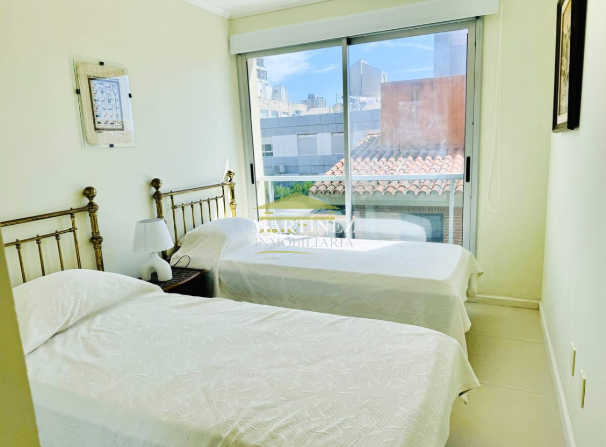 Apartamento ID.9 - Apartamento de 3 Dormitorios en Alquiler, Península de Punta del Este