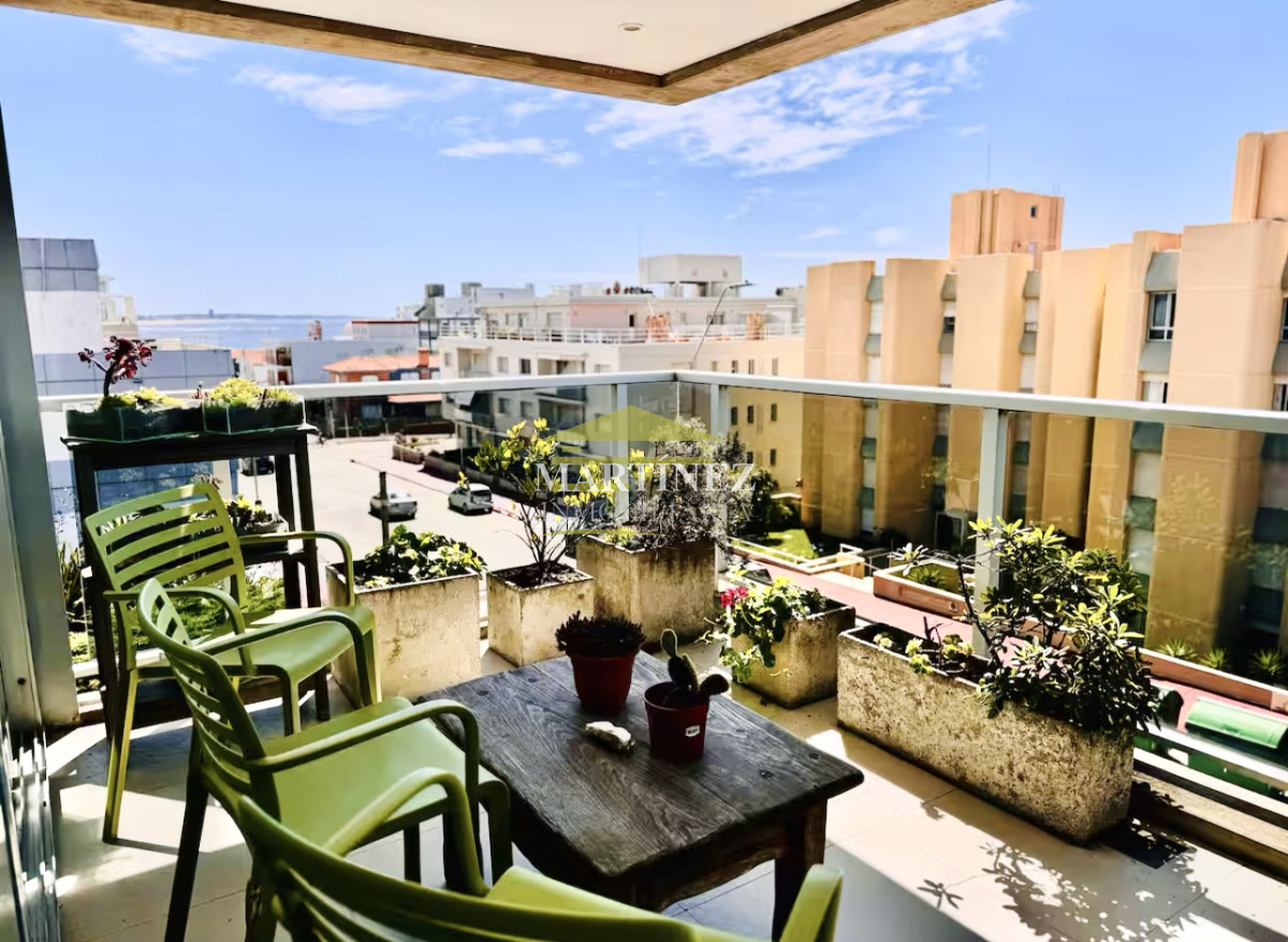 Apartamento ID.9 - Apartamento de 3 Dormitorios en Alquiler, Península de Punta del Este