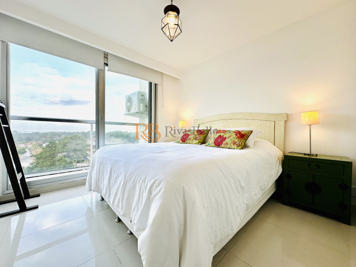 Apartamento ID.26 - Venta de Moderno Apartamento en zona Roosevelt de 1 Dormitorio, torre con servicios, Punta del Este
